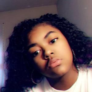 Meet your Posher, Jade